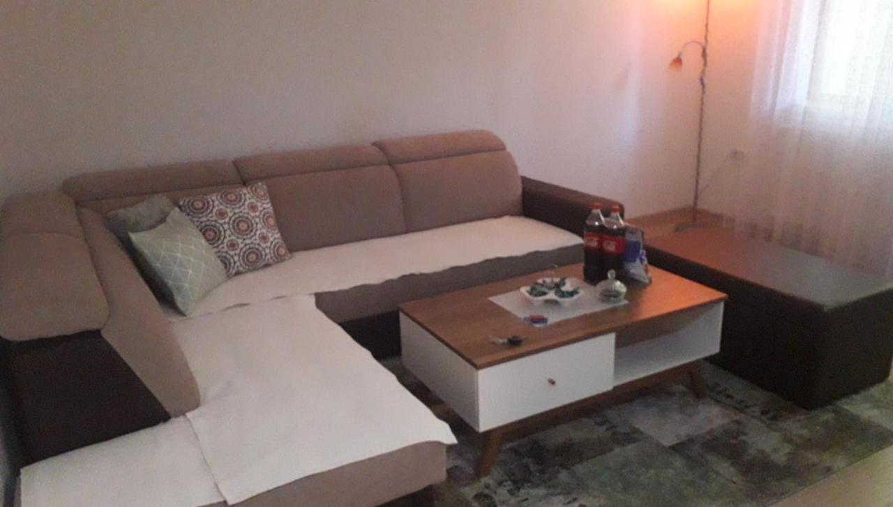 Apartman Medina Bihac Bagian luar foto